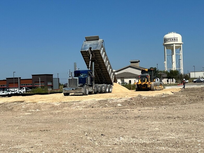 More Photos Of 160 County Road 313, Jarrell Unknown For Lease