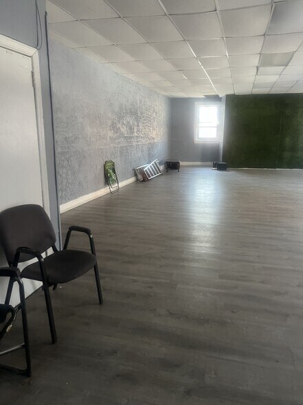More Photos Of 320 Market St, Paterson Storefront Retail Office For Sale