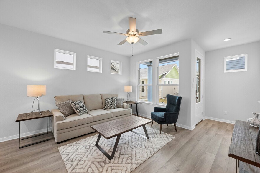 More Photos Of Garten Haus at Solms Landing, New Braunfels Specialty For Sale