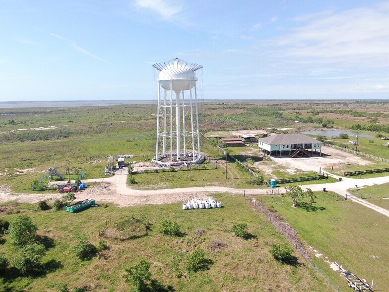 More Photos Of 0 South Redfish dr, Hitchcock Land For Sale