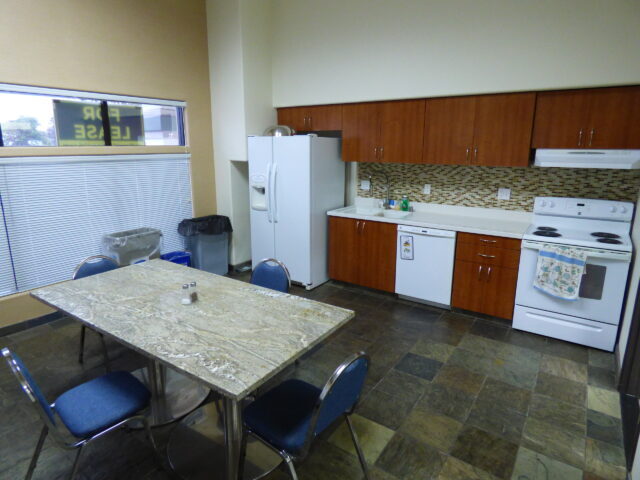More Photos Of 1400-1410 W Grand Ave, Grover Beach Freestanding For Lease