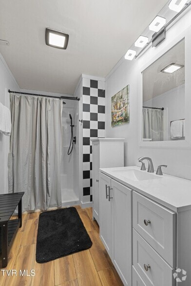 More Photos Of 3415 Tn-66, Rogersville Freestanding For Sale