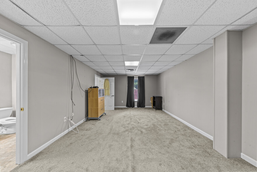 More Photos Of 4440 Tuck Rd, Loganville Research And Development For Sale