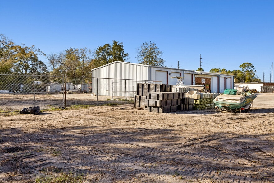 More Photos Of 142 Big a Way, Saint Marys Industrial For Sale