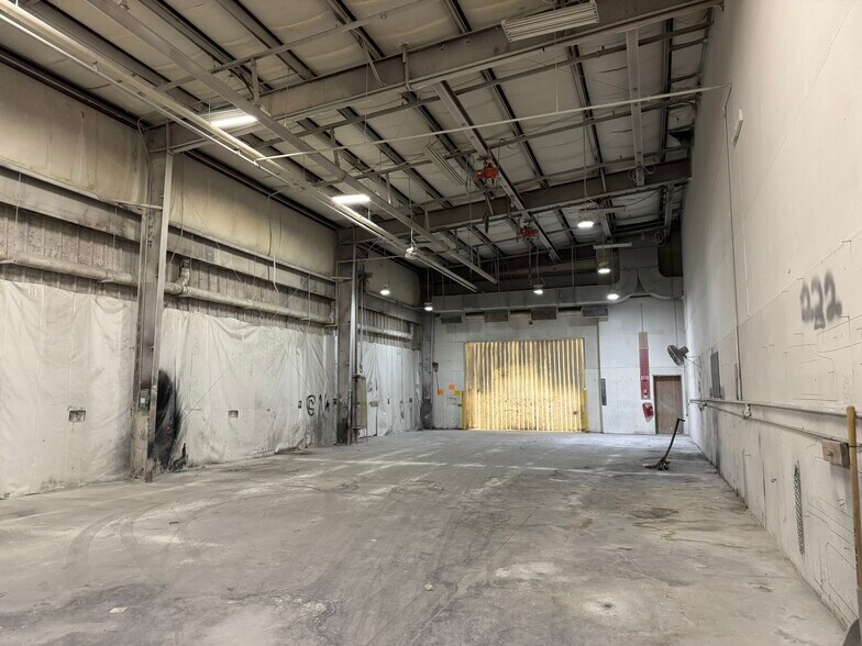 More Photos Of 601 Gil Harbin Industrial Blvd, Valdosta Manufacturing For Sale