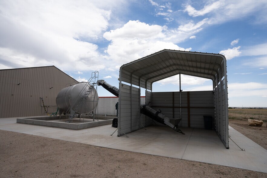 More Photos Of 7904 County Road 19, Fort Lupton Manufacturing For Sale