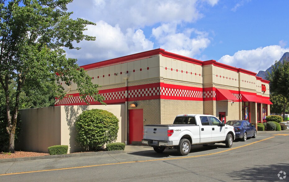 More Photos Of 705 SW Mt Si Blvd, North Bend Fast Food For Sale