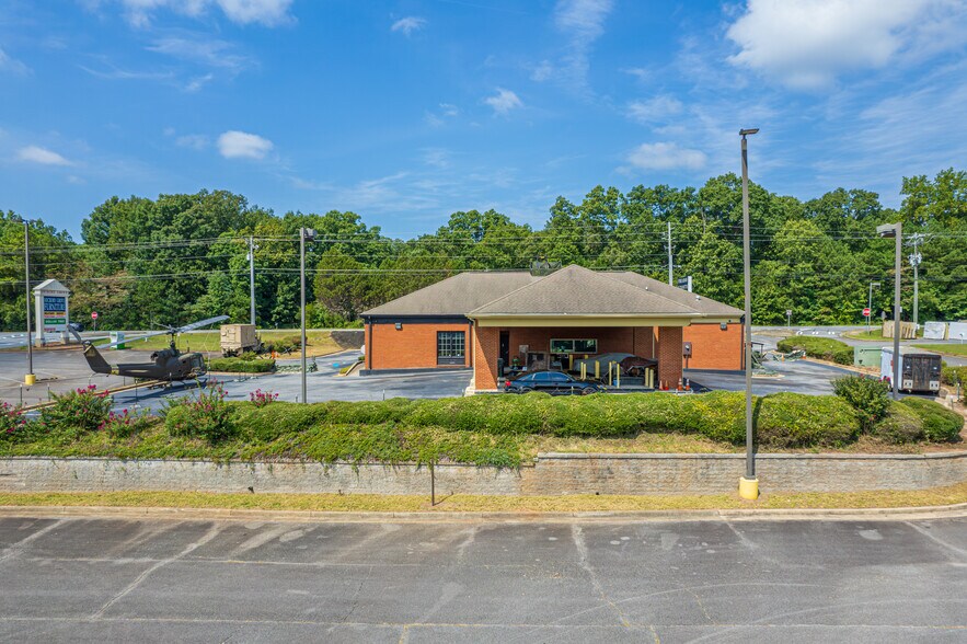 More Photos Of 9045 Hickory Flat Hwy, Woodstock Bank For Sale