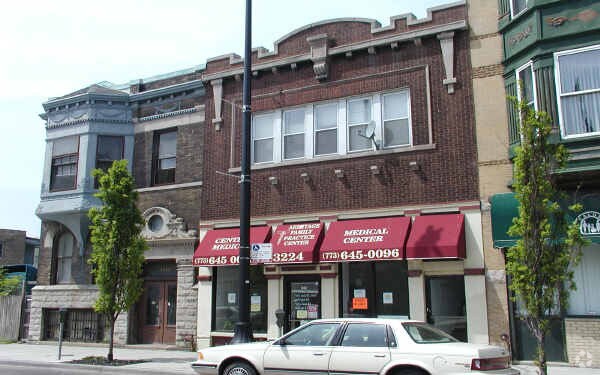 Primary Photo Of 3224 W Armitage Ave, Chicago Storefront Retail Residential For Lease