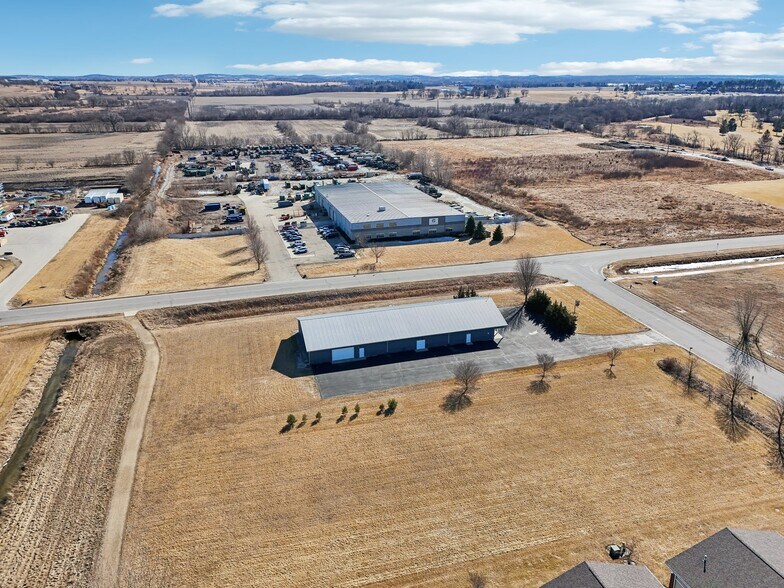 More Photos Of 680 Enterprise Dr, Lake Mills Freestanding For Lease