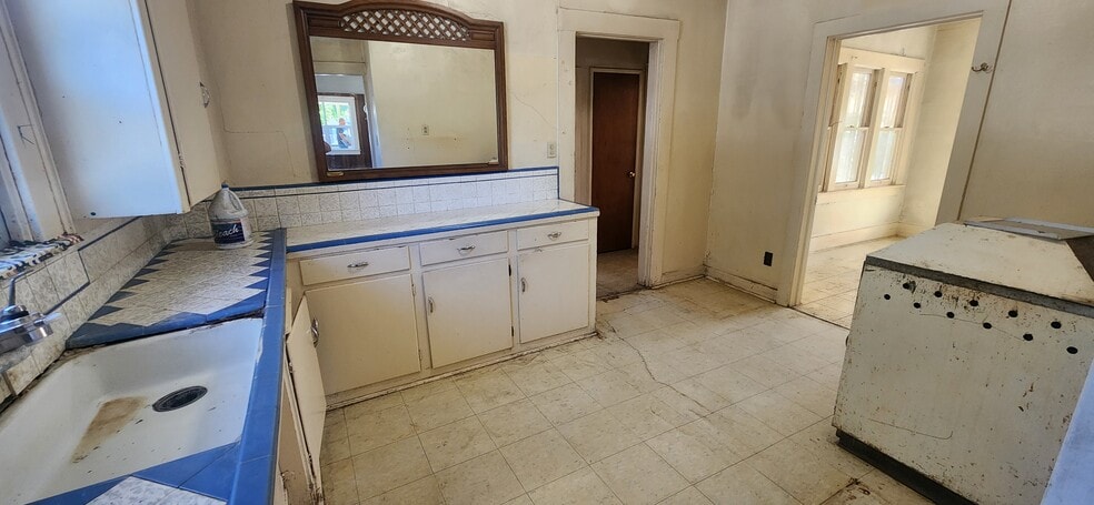 More Photos Of 5469 Tulare ave, Fresno Land For Sale