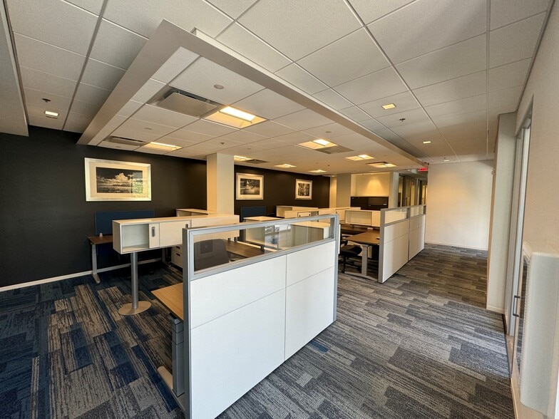 More Photos Of 302 E Atlantic Ave, Delray Beach Storefront Retail Office For Lease