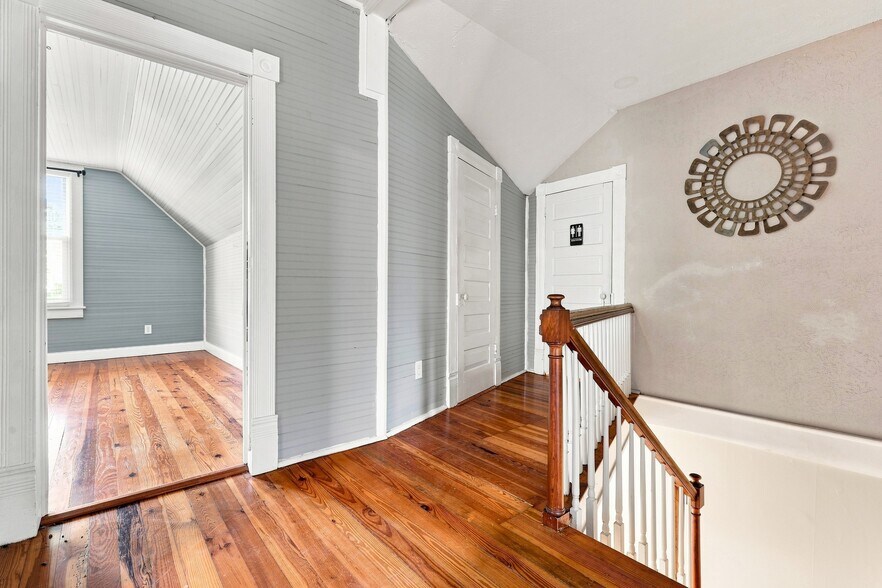 More Photos Of 339 W Main St, Easley Office For Sale