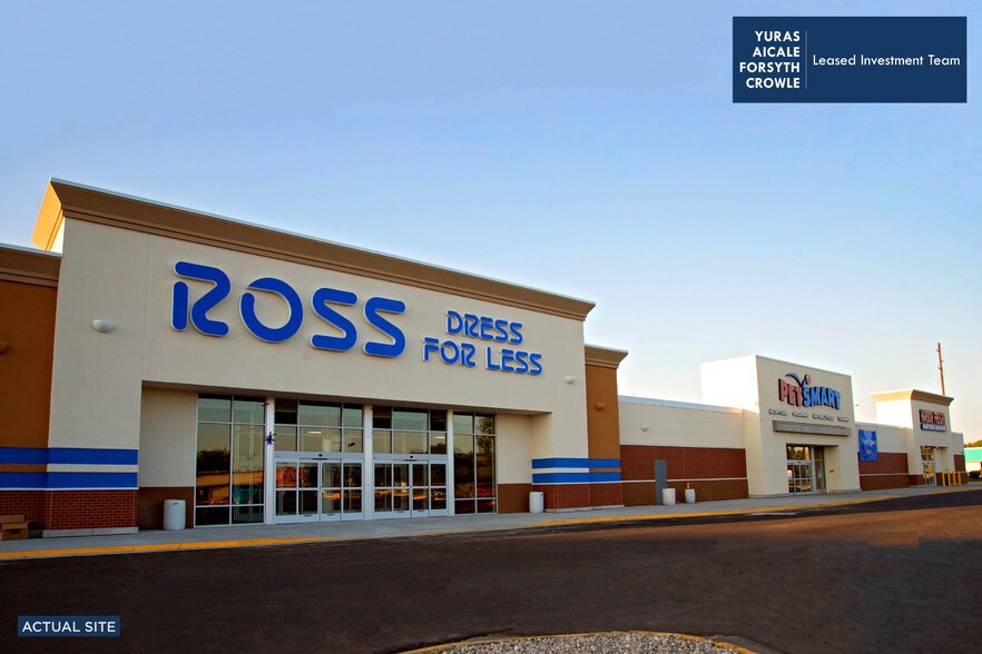 More Photos Of 2450 S Columbia Rd, Grand Forks Storefront For Sale
