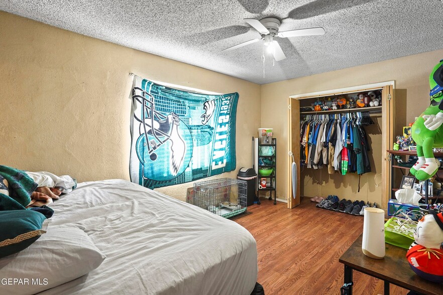 More Photos Of 3984 Doniphan Dr, El Paso General Retail For Sale