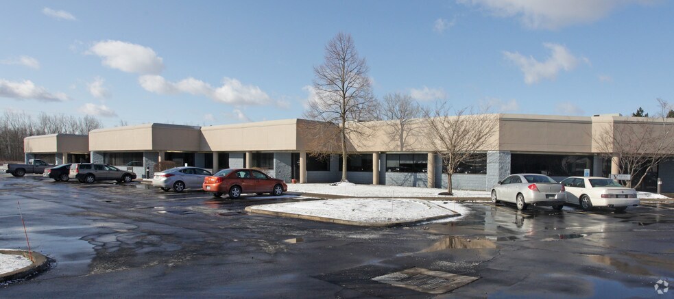 More Photos Of 455 Commerce Dr, Buffalo Research And Development For Lease