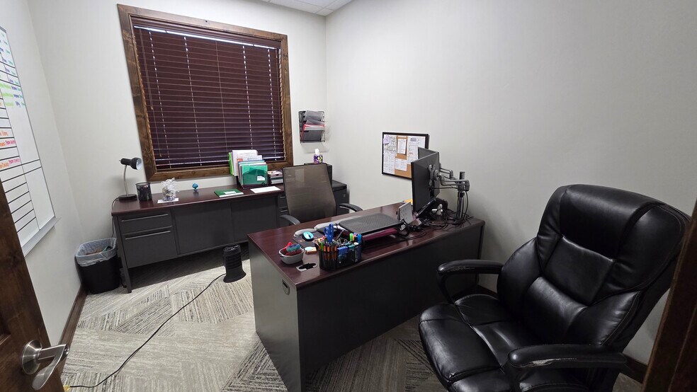 More Photos Of 1680 Elk Creek Dr, Idaho Falls Office For Lease