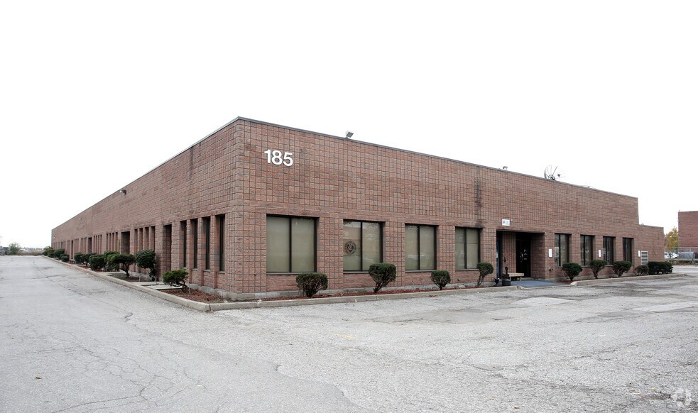 Primary Photo Of 185 Advance Blvd, Brampton Warehouse For Lease