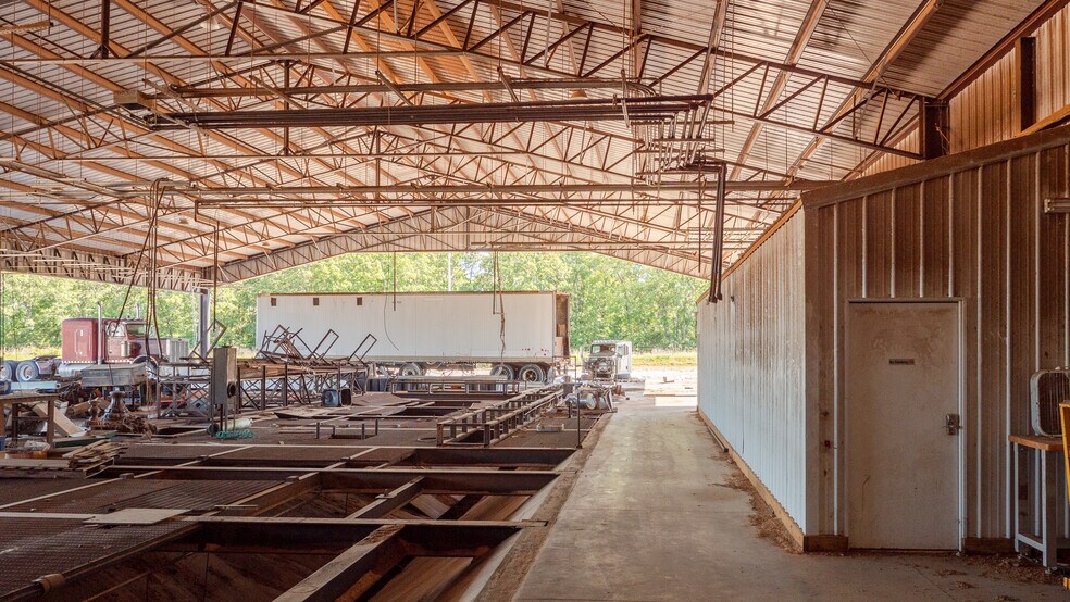 More Photos Of 1975 State Road NN, Climax Springs Warehouse For Sale