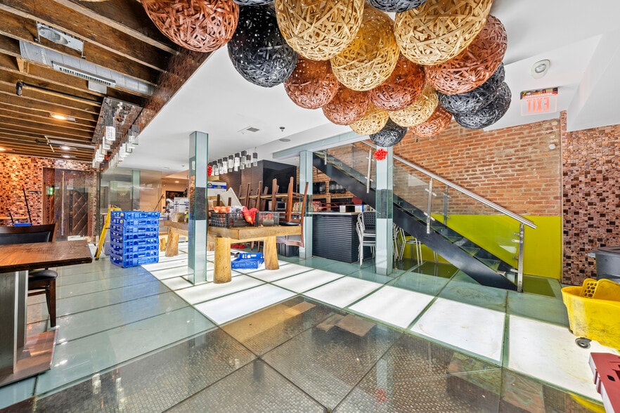 More Photos Of 641 Indiana Ave NW, Washington Storefront Retail Office For Sale