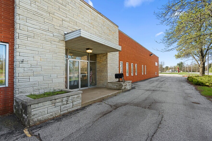 More Photos Of 700 W Michigan Blvd, Michigan City Warehouse For Sale
