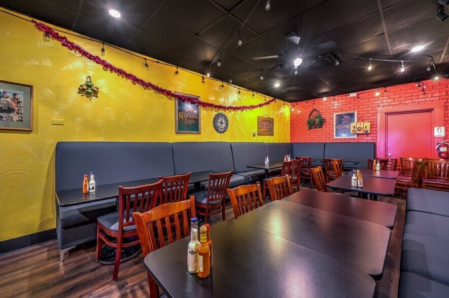 More Photos Of 1108 E Lake Mead Blvd, North Las Vegas Restaurant For Lease