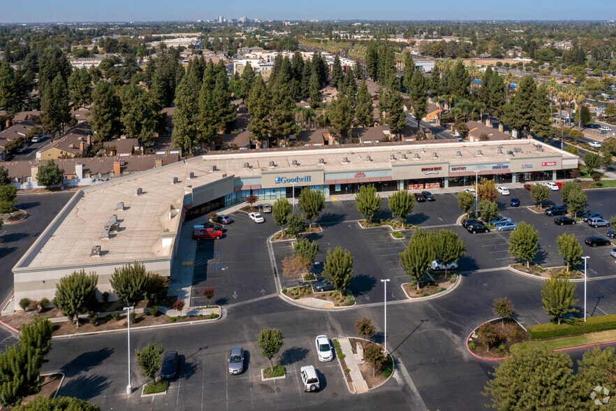 Primary Photo Of E Kings Canyon Rd, Fresno Unknown For Lease