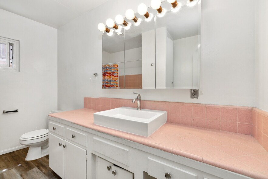 More Photos Of 2801-2807 Columbia St, San Diego Apartments For Sale