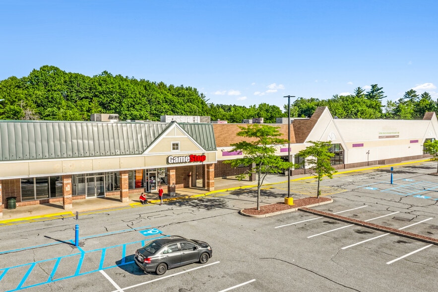 More Photos Of 326-384 Timpany Blvd, Gardner Unknown For Lease