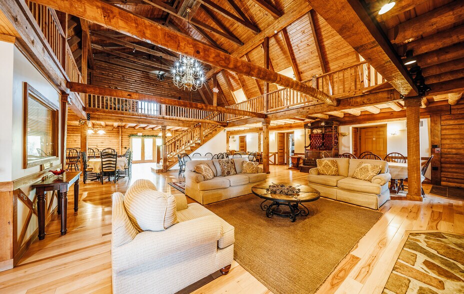 Primary Photo Of 15233 Cedar Stone Dr, Eminence Lodge Meeting Hall For Sale