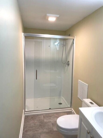 More Photos Of 957 E 143rd St, Cleveland Multifamily For Sale