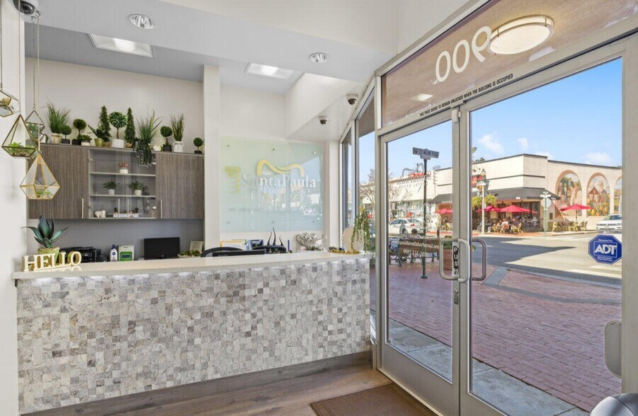 More Photos Of 900 E Main St, Santa Paula General Retail For Sale