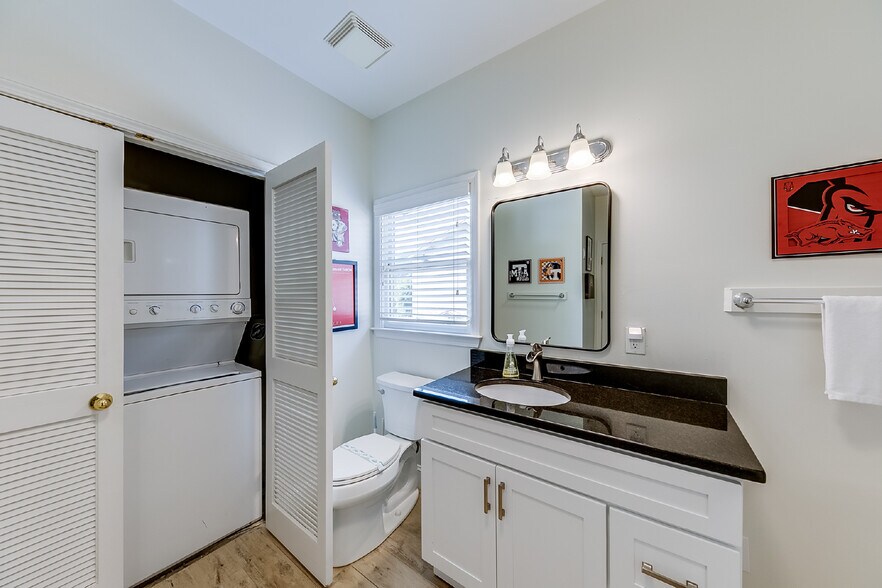 More Photos Of 892 Edelweiss Strasse, Helen Hotel For Sale