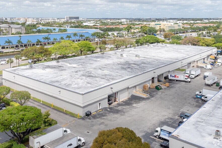 More Photos Of 8800-8870 NW 24th Ter, Miami Warehouse For Lease