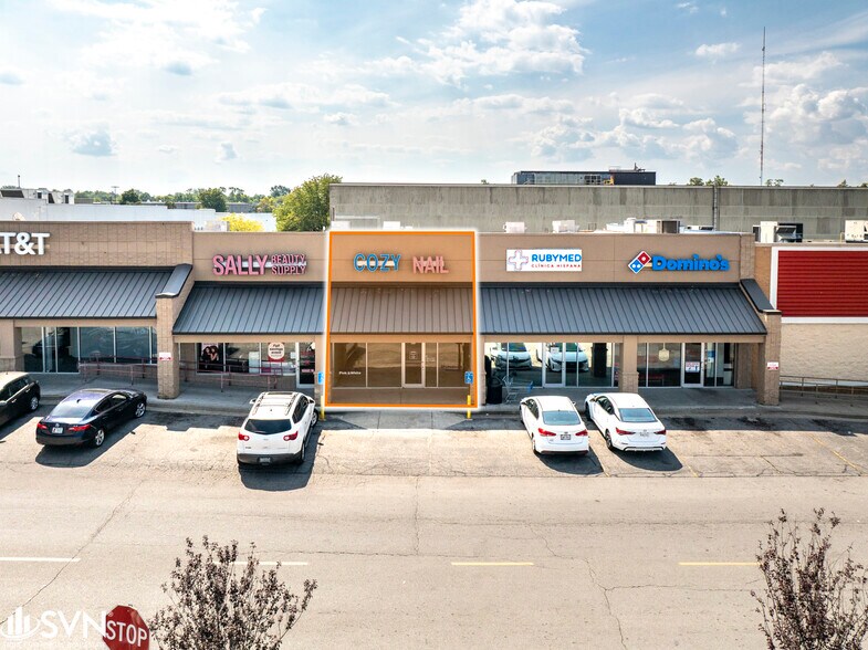 More Photos Of 524 W New Circle Rd, Lexington General Retail For Lease