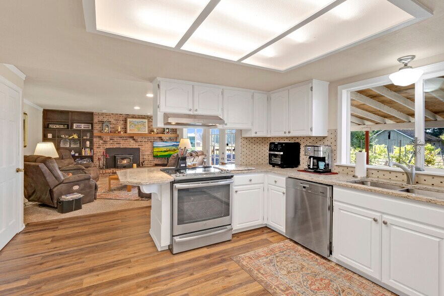 More Photos Of 12314 264th St E, Graham Winery Vineyard For Sale