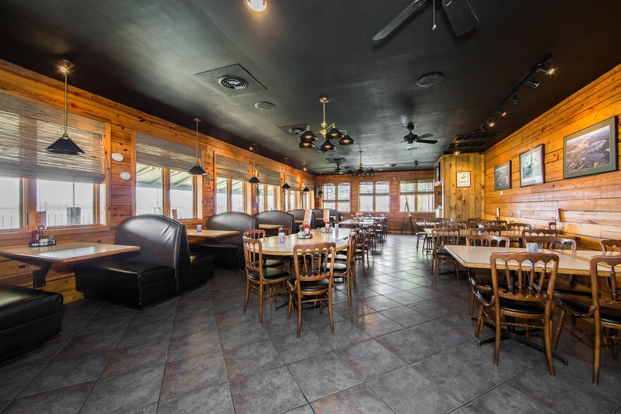 More Photos Of 9100 Wilcox Neck Rd, Charles City Marina For Lease