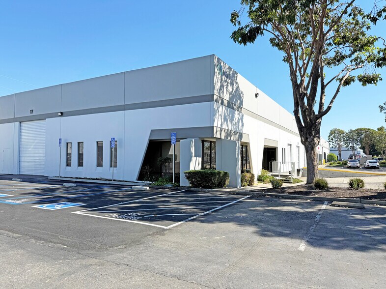 Primary Photo Of 14300-14390 Catalina St, San Leandro Industrial For Lease
