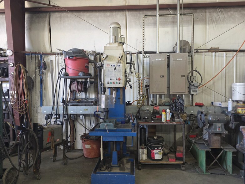 More Photos Of 37836 Highway 78, Grand View Industrial For Sale