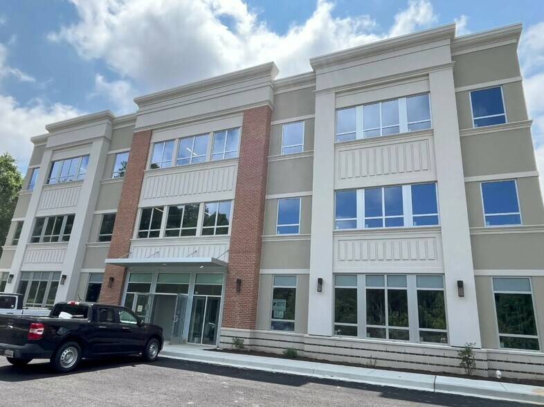 More Photos Of 125 Stoakley Rd, Prince Frederick Healthcare For Lease