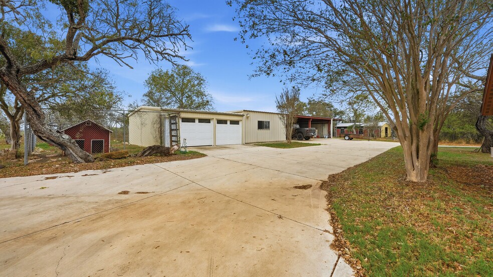 More Photos Of 1211 Leissner School Rd, Seguin Land For Sale