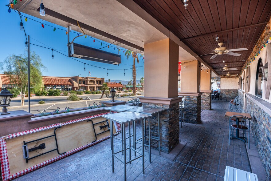 More Photos Of 73155 Highway 111, Palm Desert Restaurant For Sale