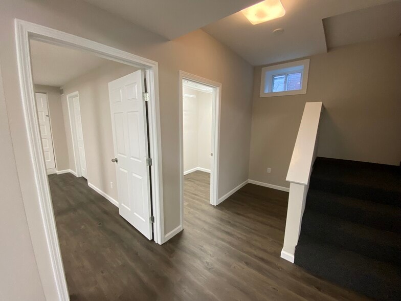 More Photos Of 1530 S Big Bend Blvd, Richmond Heights Loft Creative Space For Lease