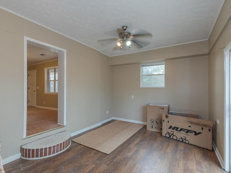 More Photos Of 3346 Us Highway 29, Valley Service Station For Sale