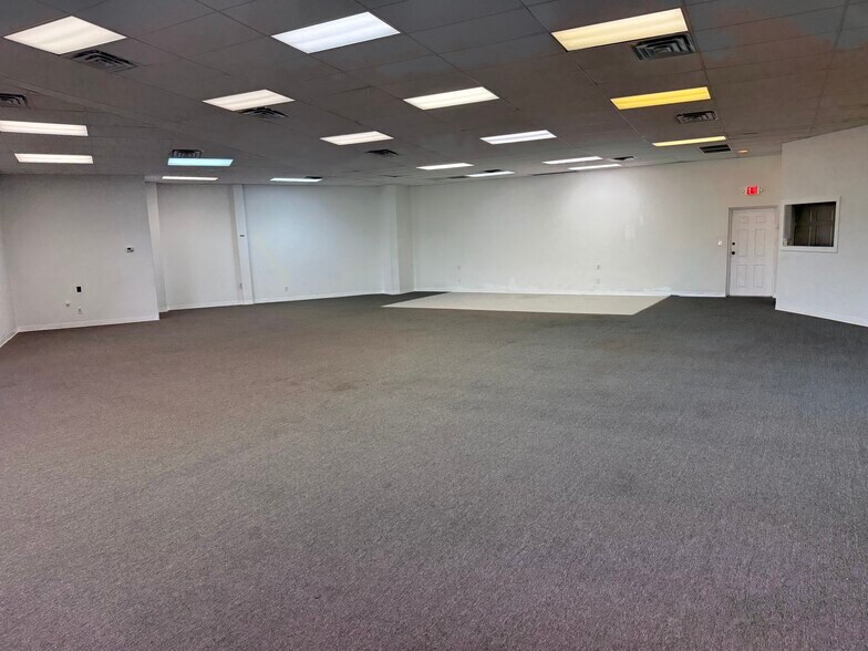 More Photos Of 14004 S US 19, Thomasville Unknown For Lease