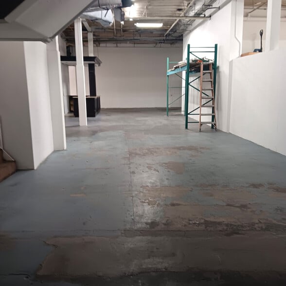 More Photos Of 1030 Maple Ave, Los Angeles Warehouse For Lease