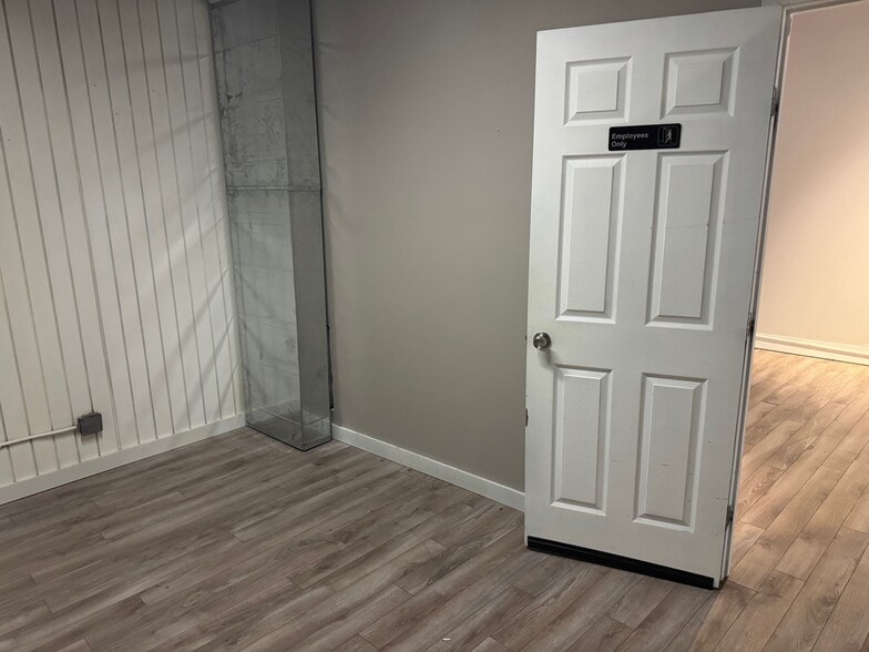 More Photos Of 650-656 Washington St, Norwood Storefront For Lease