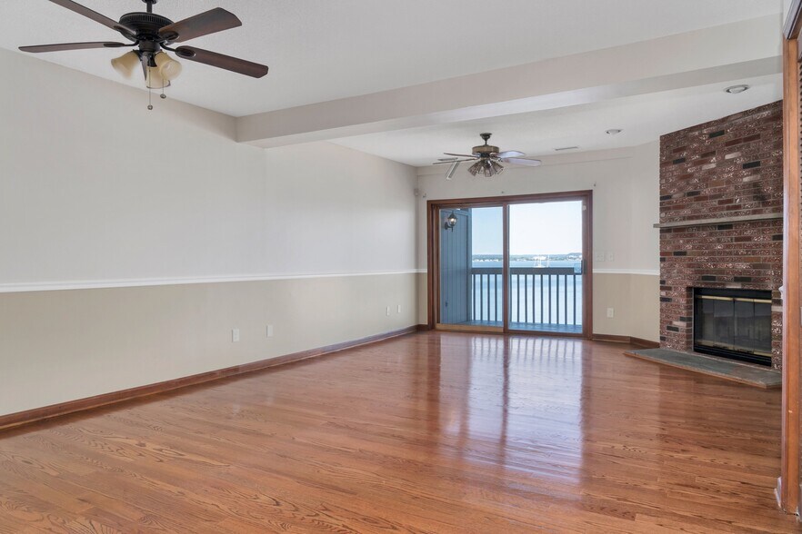 More Photos Of 88 Cove St, New Haven Apartments For Sale