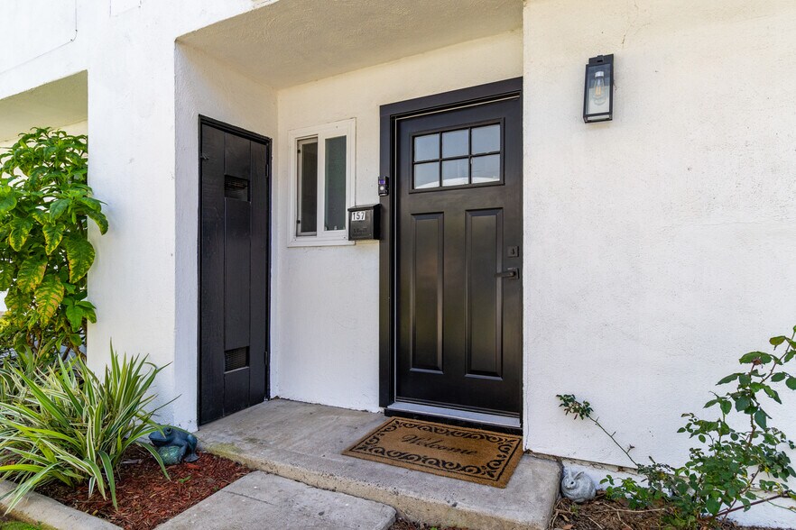 More Photos Of 3040 Filmore Way, Costa Mesa Apartments For Sale