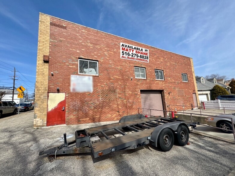 More Photos Of 1325 M St, Elmont Warehouse For Sale